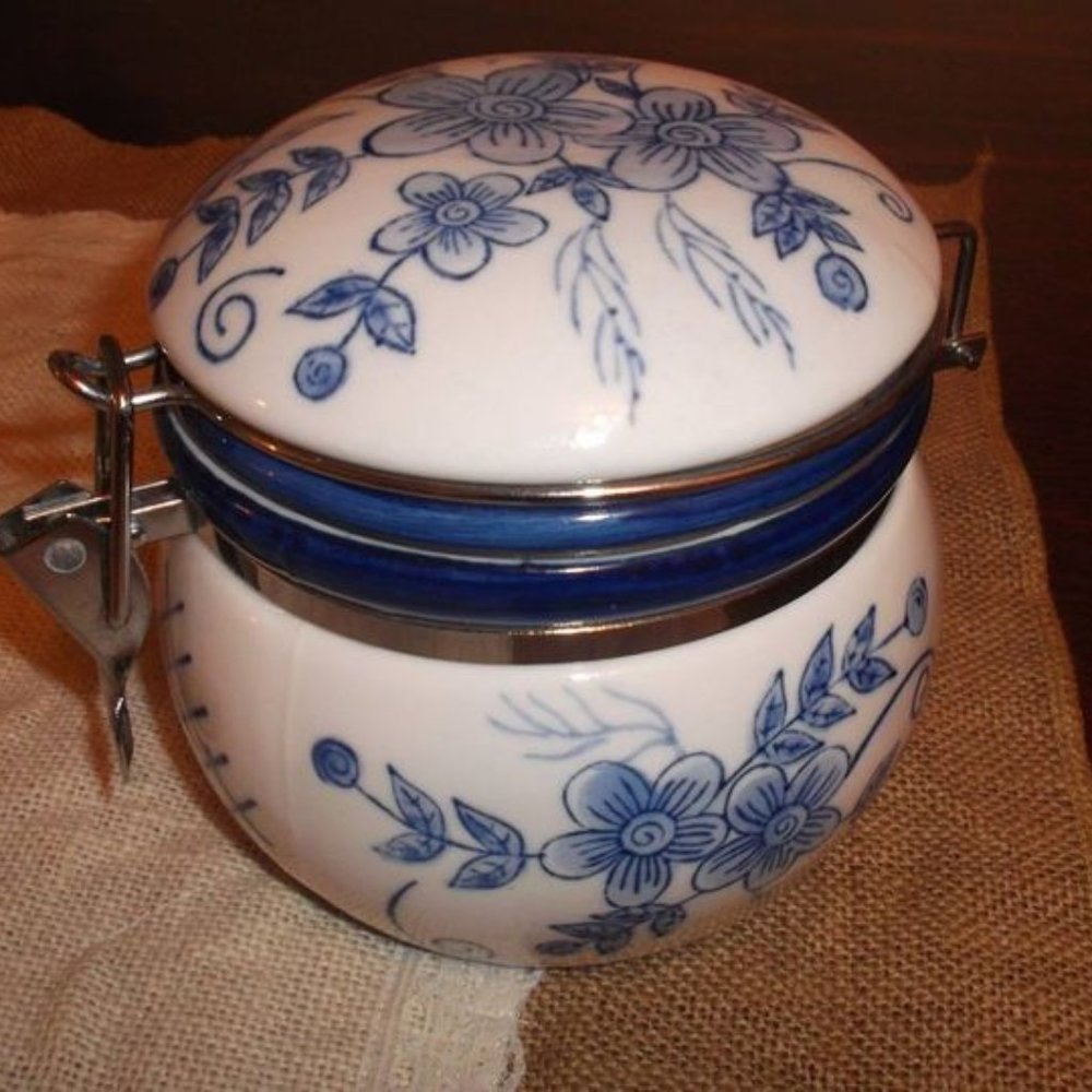 Crock Canister